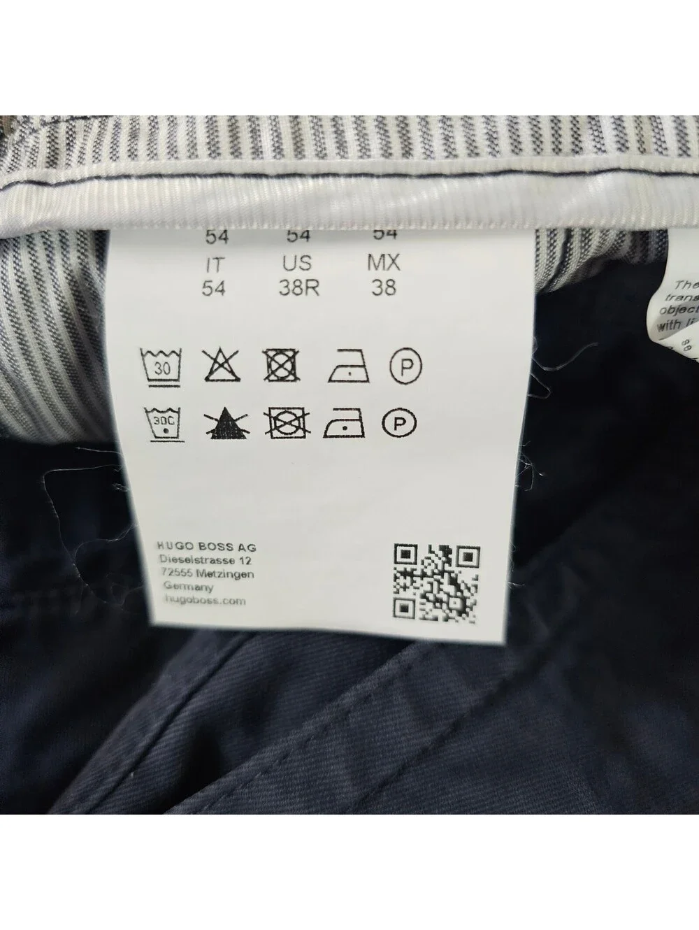 Hugo Boss Men's Dark Blue Regular Fit Trousers Size 38R New